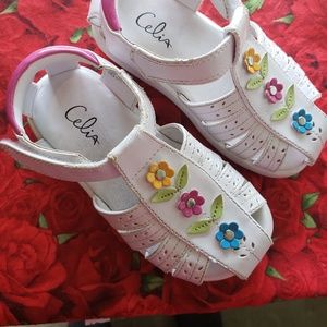 Celia Little Girl's Sandals Size 7 Toddler